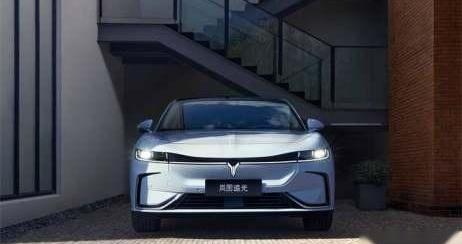 岚图追光,岚图汽车,理念,东风,保时捷