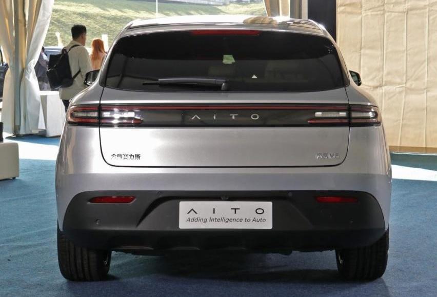 问界M5,赛力斯SF5,AITO,保时捷,Macan