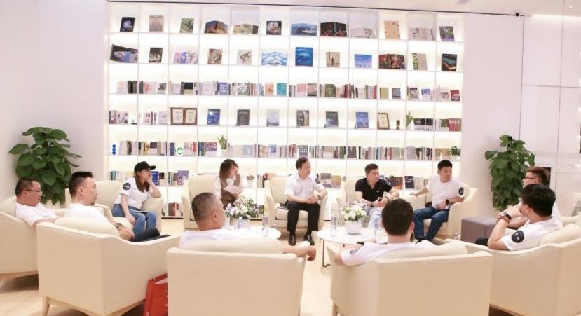 岚图汽车,东风,蔚来,汉,特斯拉
