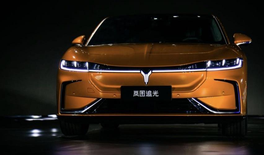 岚图追光,蔚来,蔚来ET7