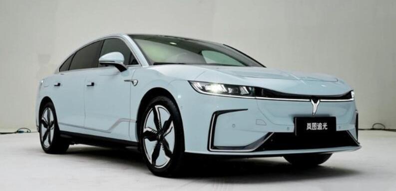 岚图汽车,岚图追光,极氪,理想L8,蔚来