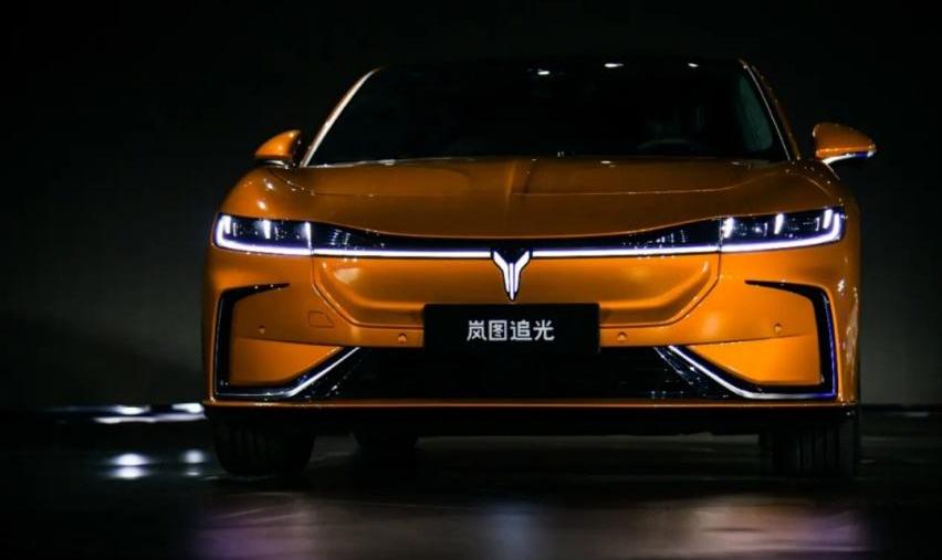 岚图追光,蔚来,蔚来ET7,小鹏,小鹏P7