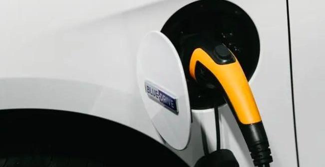 比亚迪,理想汽车,特斯拉,埃安,极氪