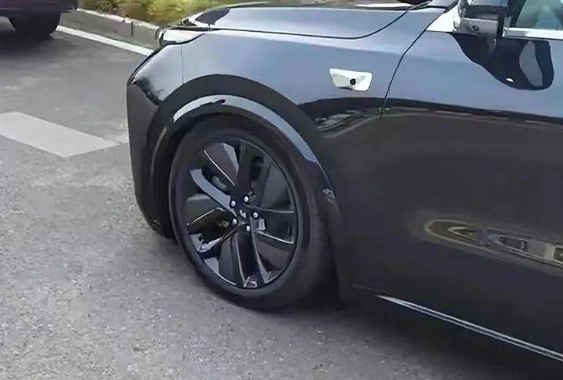 理想L9,理想汽车,奔驰,宝马,揽胜