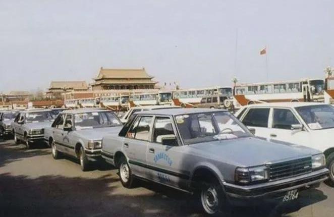 皇冠,丰田,奥迪,雷克萨斯,亚洲龙
